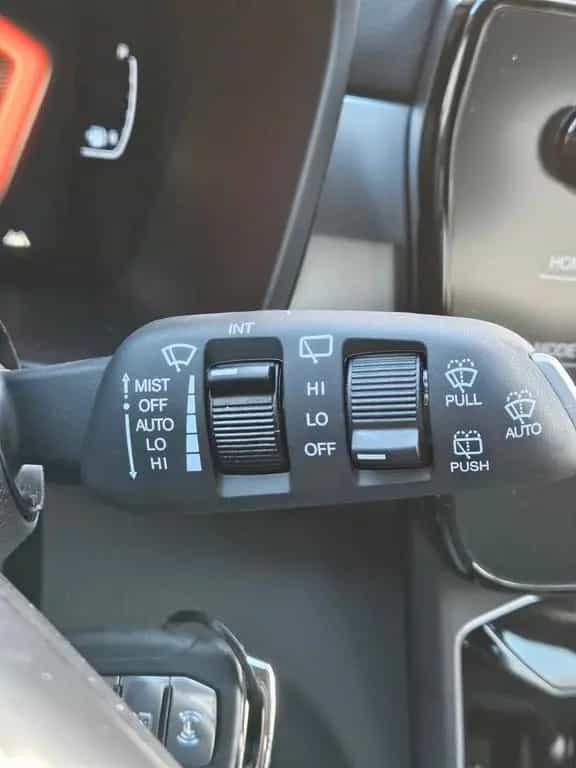 KGM Tivoli Essential 1,5 GD-i 2WD 6-Gang null-photo-15