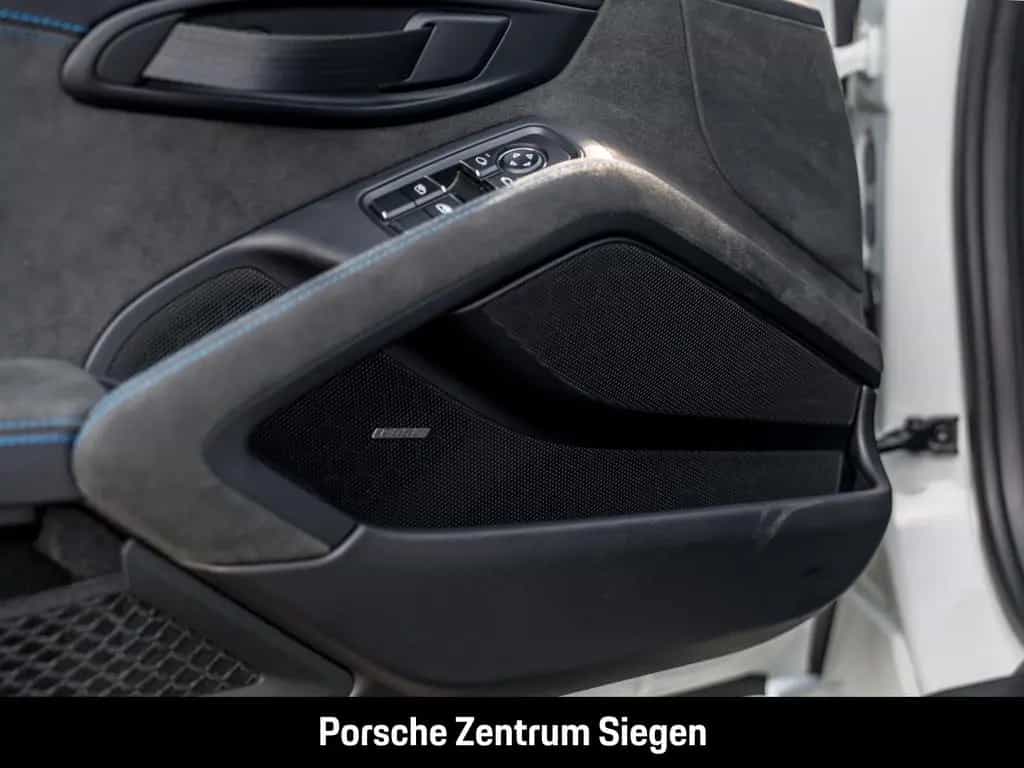 Porsche Cayman 718 GT4 RS Sportpaket Navi Soundsystem Bo 05/2024-photo-24