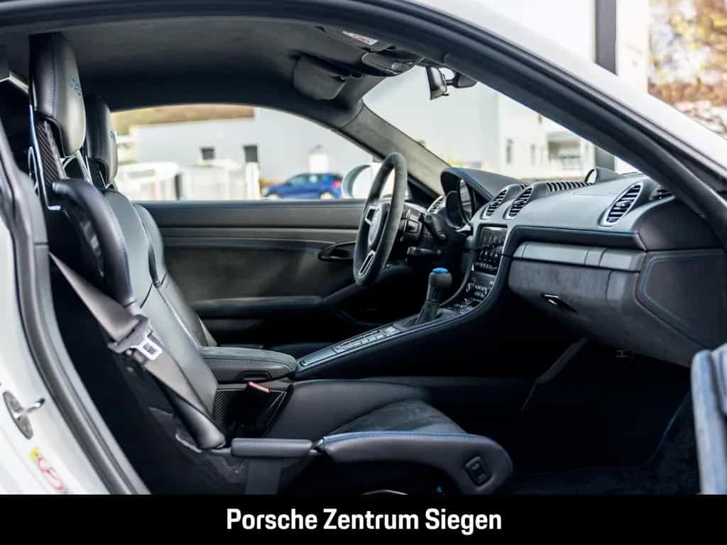 Porsche Cayman 718 GT4 RS Sportpaket Navi Soundsystem Bo 05/2024-photo-27