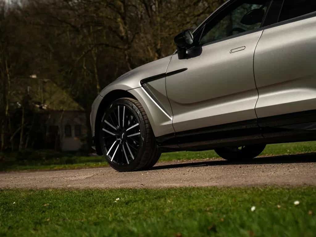 Aston Martin DBX 707 4.0 V8 | Facelift | Sports Plus Seats | 05/2025-photo-18