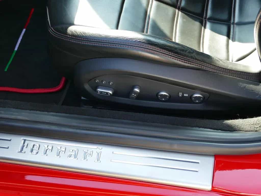 Ferrari California T * deutsch, 2.Hand, Mehrwertsteuer ! 08/2016-photo-14
