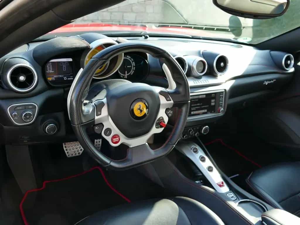 Ferrari California T * deutsch, 2.Hand, Mehrwertsteuer ! 08/2016-photo-16