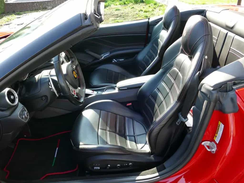 Ferrari California T * deutsch, 2.Hand, Mehrwertsteuer ! 08/2016-photo-17