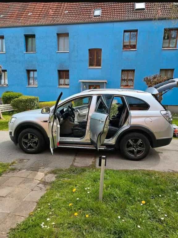 Chevrolet Captiva 2.2TD LT+ Auto AWD 7-Sitzer LT+ 07/2013-photo-8