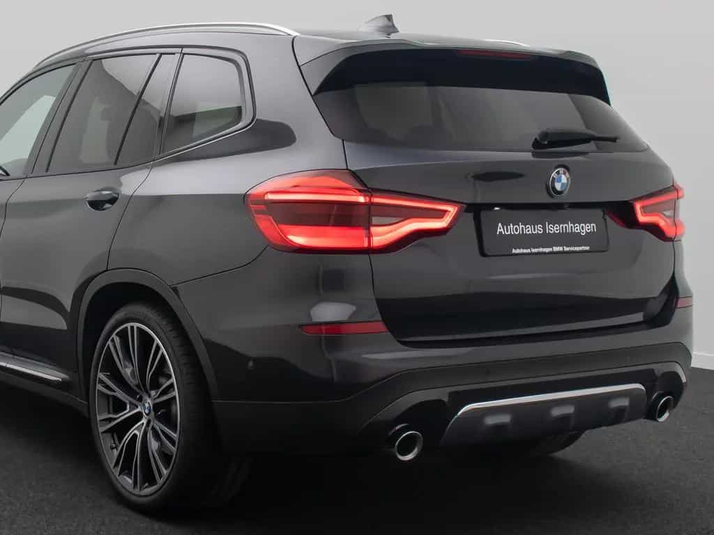 BMW X3 xD30i Luxury Line AHK Panorama HUD DAB 21Zoll 04/2019-photo-15