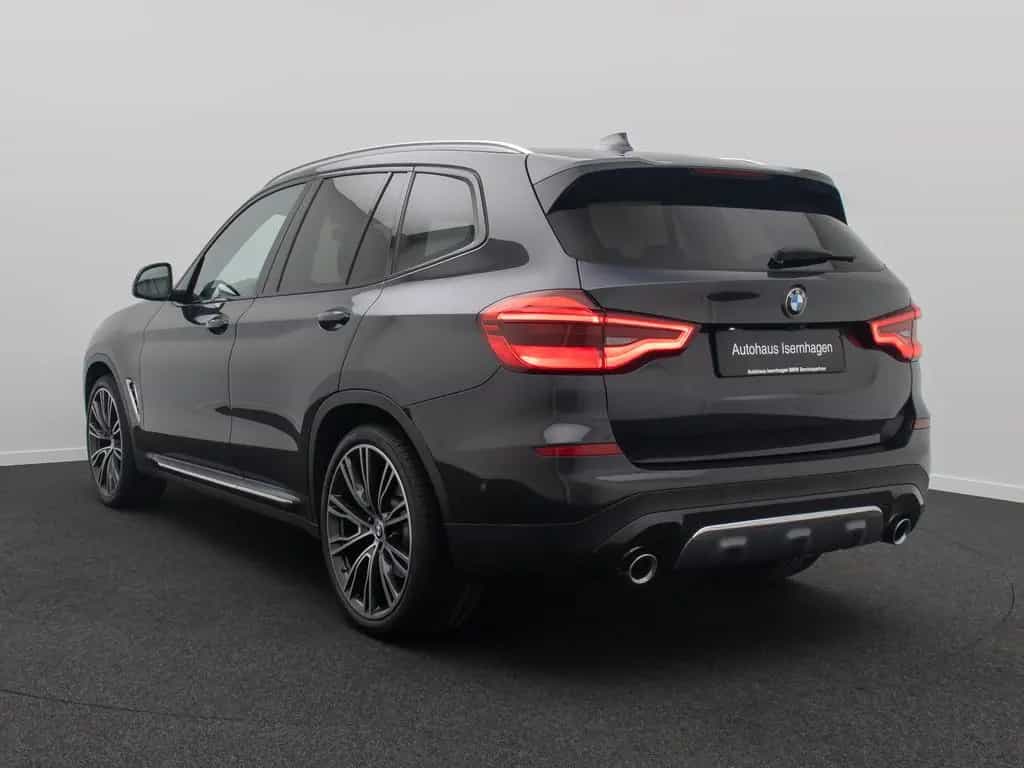 BMW X3 xD30i Luxury Line AHK Panorama HUD DAB 21Zoll 04/2019-photo-7
