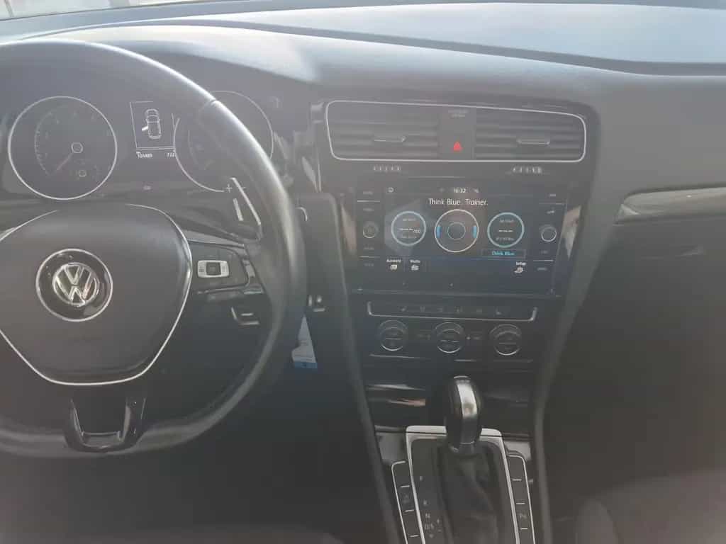 Volkswagen Golf VII Join*ACC*H&R*Bastuck*SHZ*19Zoll* 03/2019-photo-10