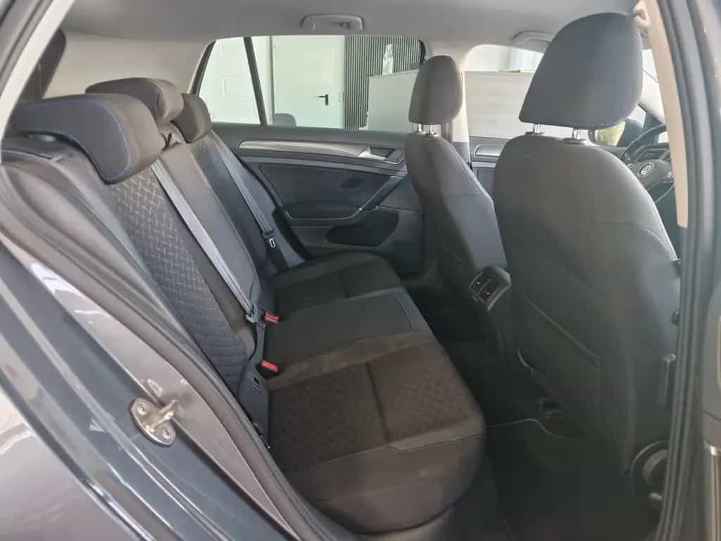 Volkswagen Golf VII Join*ACC*H&R*Bastuck*SHZ*19Zoll* 03/2019-photo-17