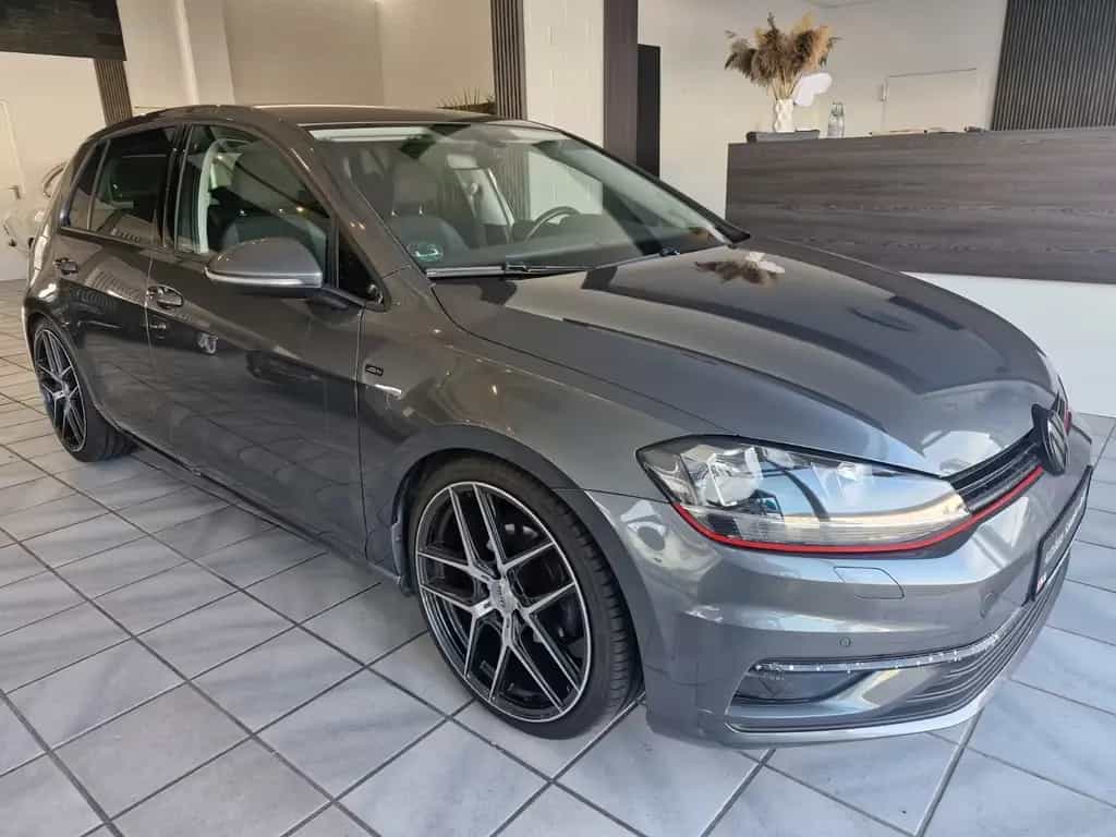 Volkswagen Golf VII Join*ACC*H&R*Bastuck*SHZ*19Zoll* 03/2019-photo-2