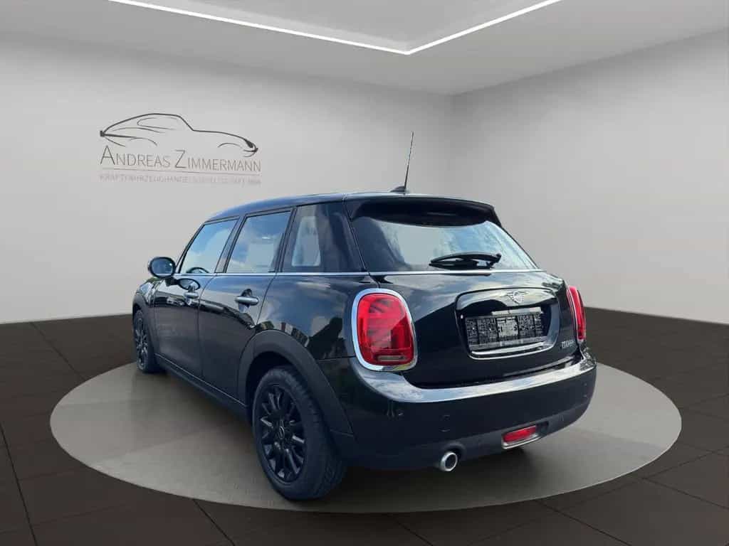 MINI Cooper 5-trg. AUTOMATIK/SHZ/PDC/LED 09/2019-photo-5