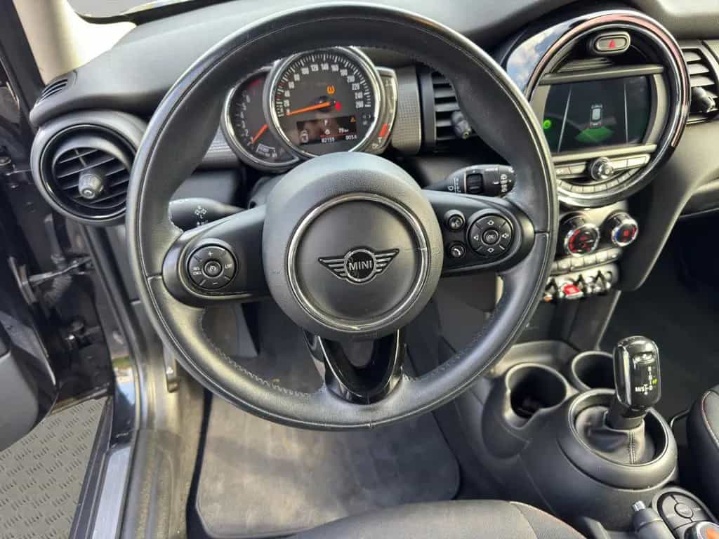 MINI Cooper 5-trg. AUTOMATIK/SHZ/PDC/LED 09/2019-photo-9