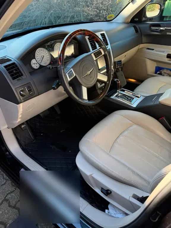 Chrysler 300 C CRD Touring 04/2007-photo-8