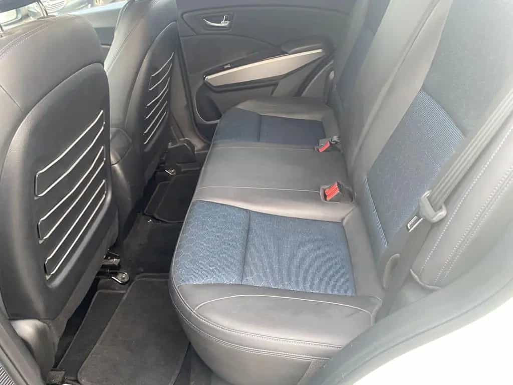 Ssangyong Tivoli 1.6d 2WD Go 10/2015-photo-4