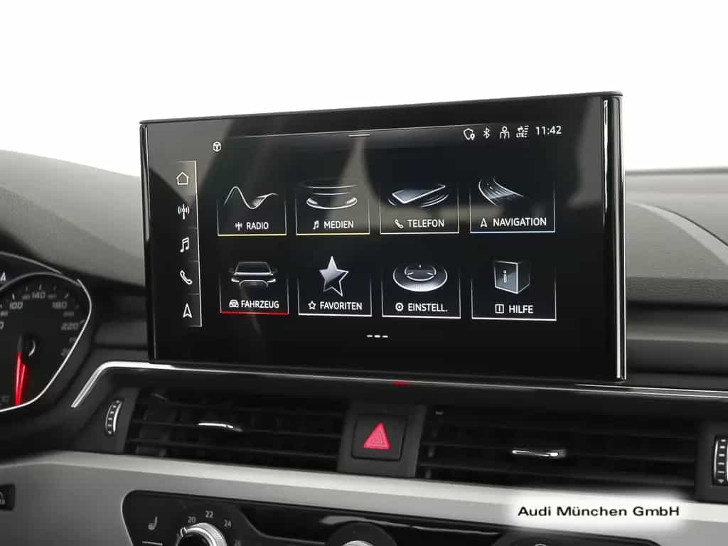 Audi A4 Avant 35 TFSI S tronic Pano/AHK/Navi+ 02/2023-photo-16