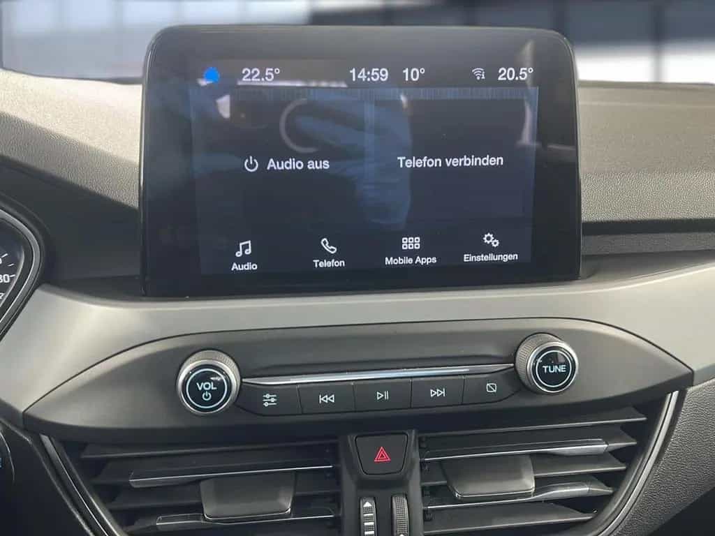 Ford Focus Titanium Bluetooth Navi LED Klima 03/2023-photo-11