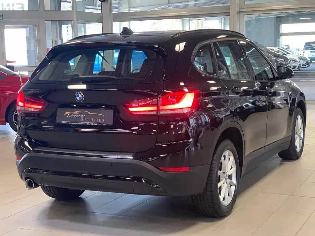 BMW X1 sDrive 18 i Automatik Komfort Kamera 01/2020-photo-0