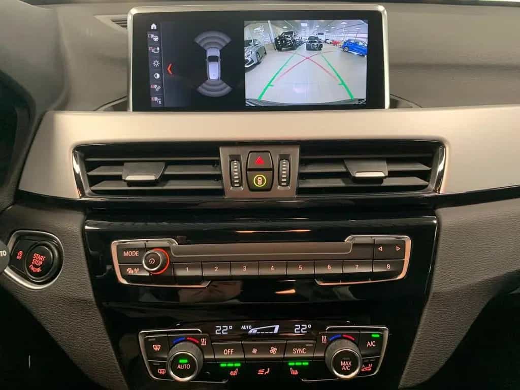 BMW X1 sDrive 18 i Automatik Komfort Kamera 01/2020-photo-5