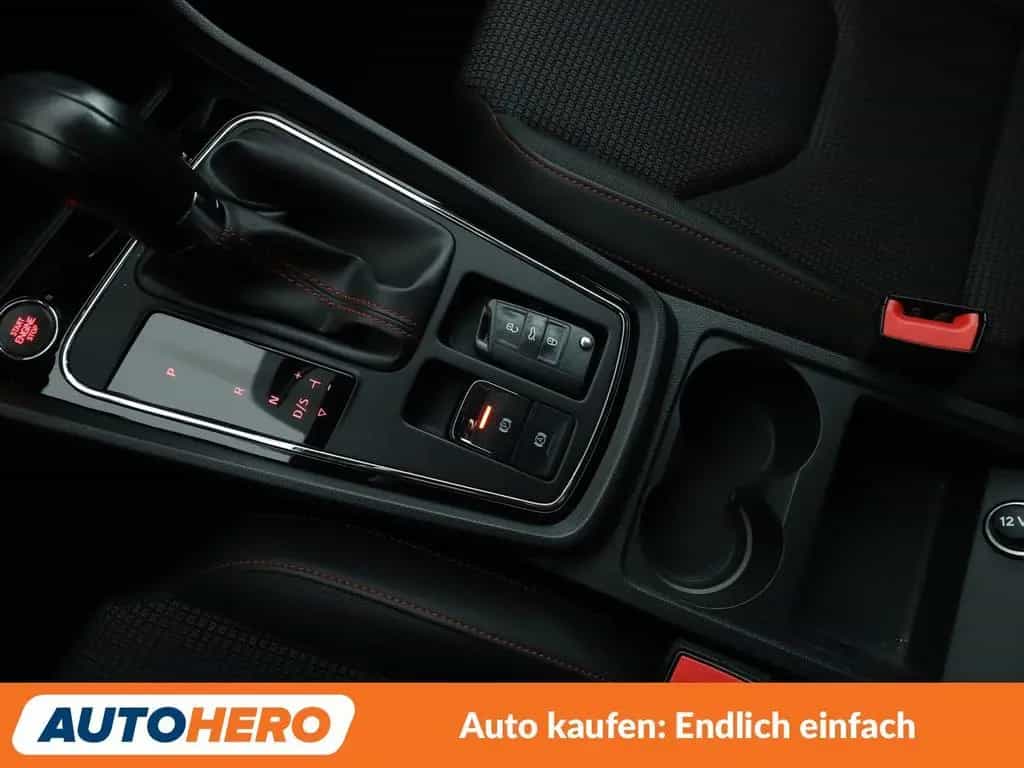 Seat Leon 1.8 TSI FR Aut.*NAV*LED*ACC*PDC*SHZ*ALU*KLIMA* 07/2018-photo-23