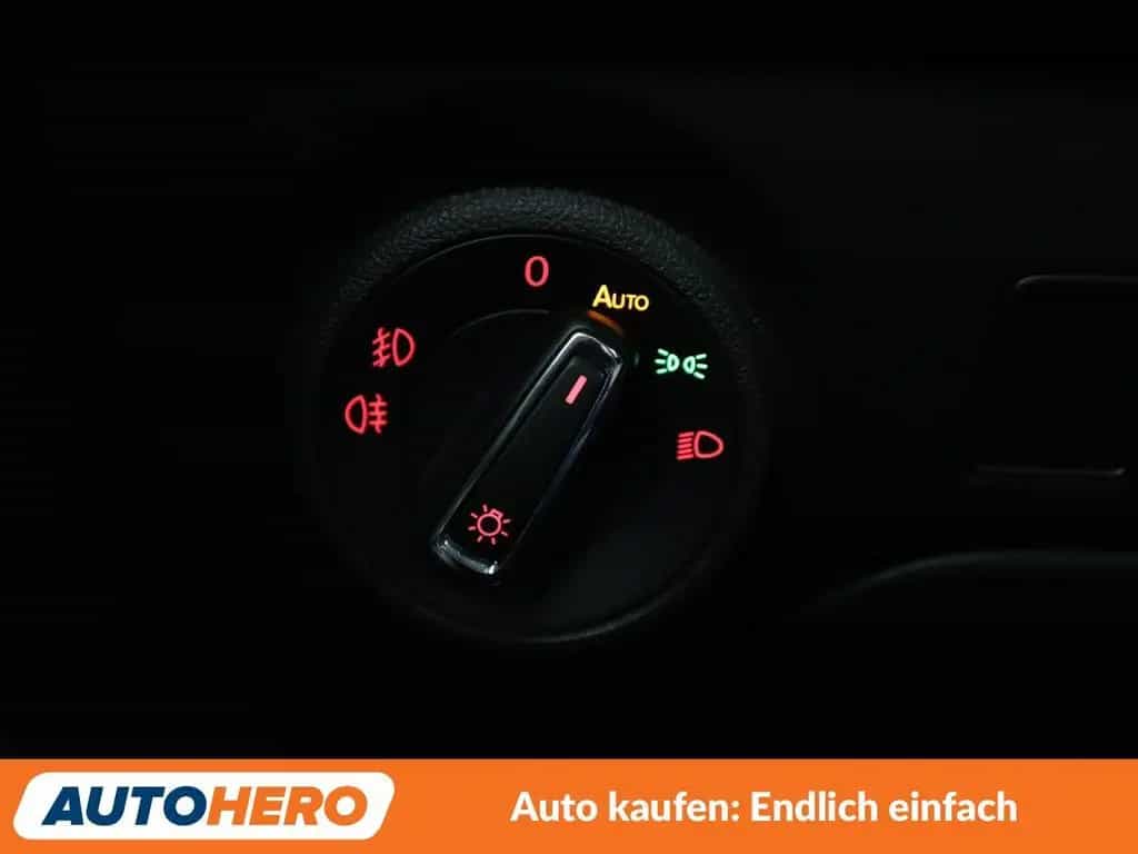 Seat Leon 1.8 TSI FR Aut.*NAV*LED*ACC*PDC*SHZ*ALU*KLIMA* 07/2018-photo-25