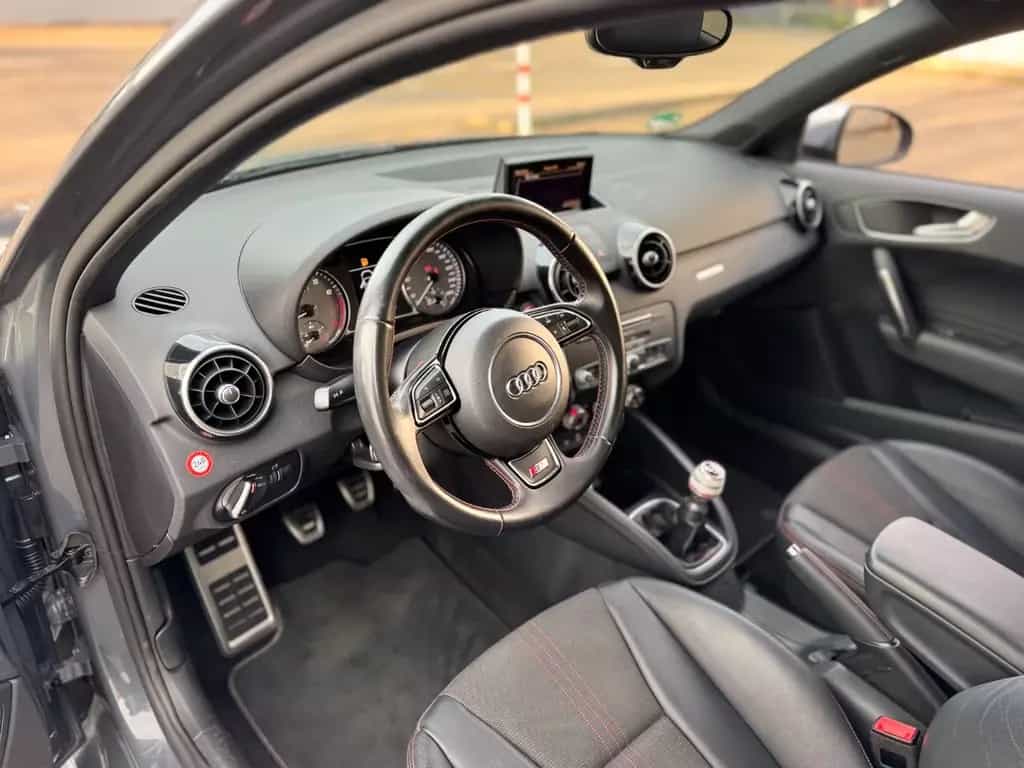 Audi S1 Sportback 2.0 TFSI quattro 10/2017-photo-11