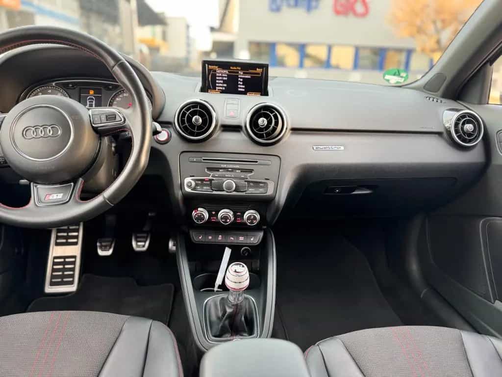 Audi S1 Sportback 2.0 TFSI quattro 10/2017-photo-14
