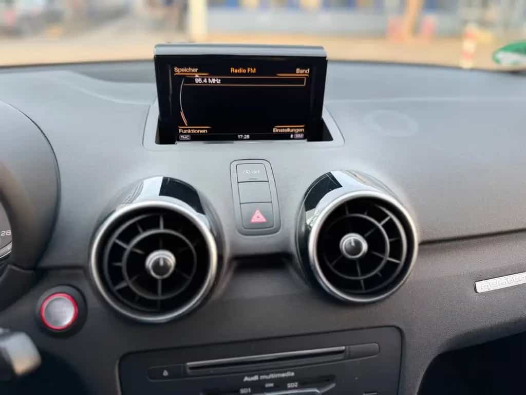 Audi S1 Sportback 2.0 TFSI quattro 10/2017-photo-16