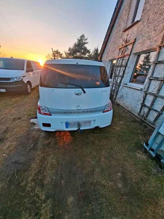 Daihatsu Materia 08/2010-photo-2
