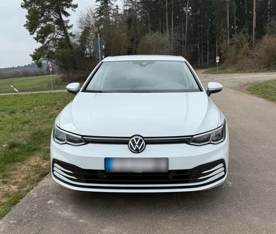 Volkswagen VW Golf VIII 1.0 TSI Life Led Navi PDC 05/2021-photo-3