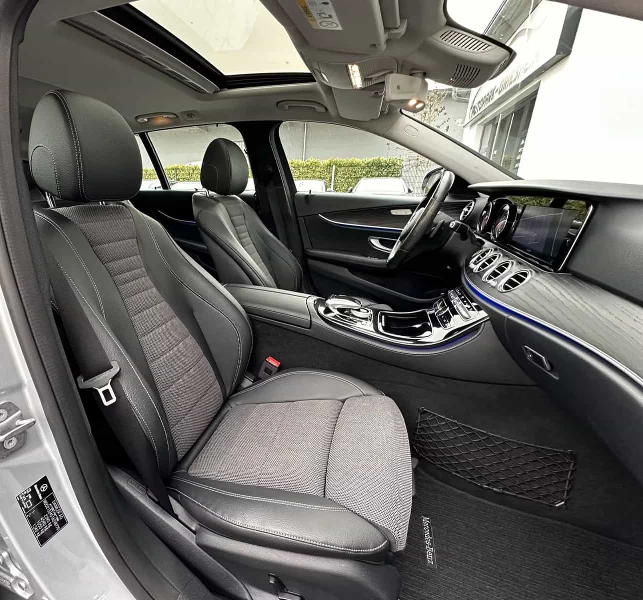 Mercedes-Benz E-Class 250 04/2018-photo-5