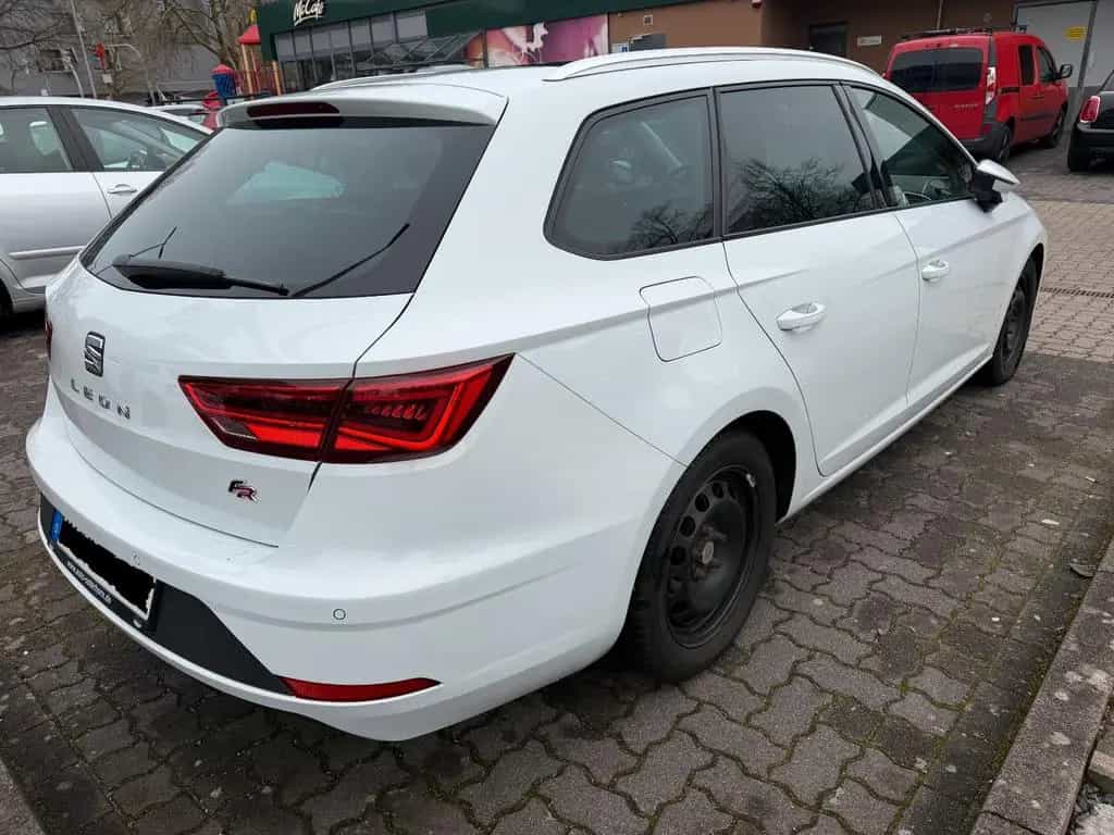 Seat Leon 2.0 TDI 110kW FR Sportstourer FR 01/2020-photo-6