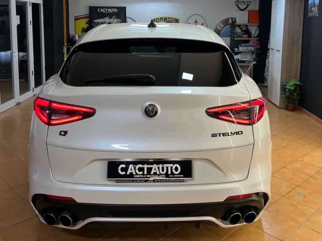 Alfa Romeo Stelvio 2.9 Bi-Turbo V6 510 CV AT8 Qu 12/2020-photo-9