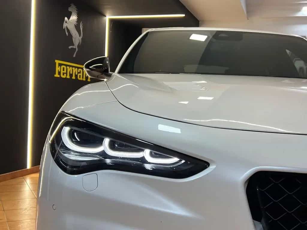 Alfa Romeo Stelvio 2.9 Bi-Turbo V6 510 CV AT8 Qu 12/2020-photo-4