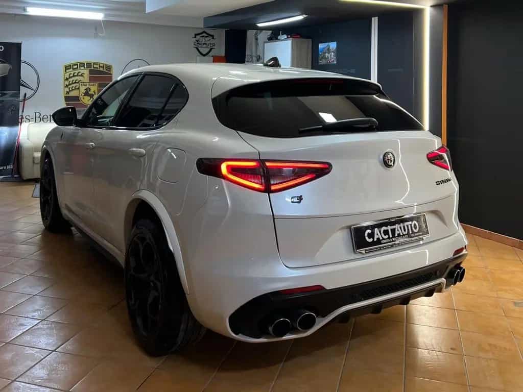 Alfa Romeo Stelvio 2.9 Bi-Turbo V6 510 CV AT8 Qu 12/2020-photo-7