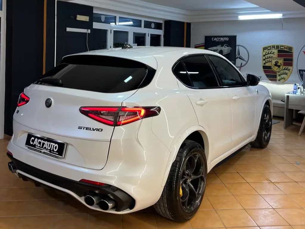 Alfa Romeo Stelvio 2.9 Bi-Turbo V6 510 CV AT8 Qu 12/2020-photo-8