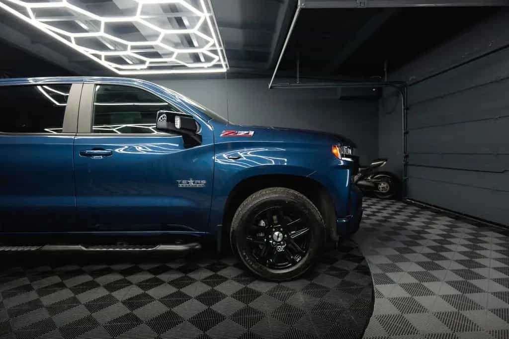 Chevrolet Silverado 5.3L V8 4x4 RST Limited ZZ1 NightPaket 07/2022-photo-11