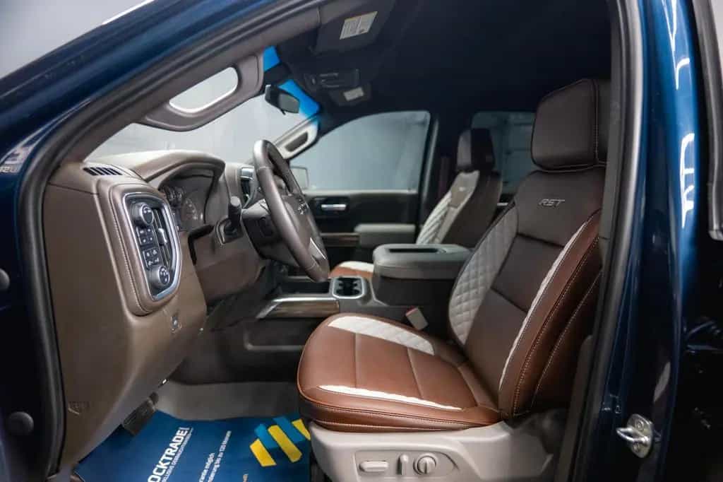 Chevrolet Silverado 5.3L V8 4x4 RST Limited ZZ1 NightPaket 07/2022-photo-37