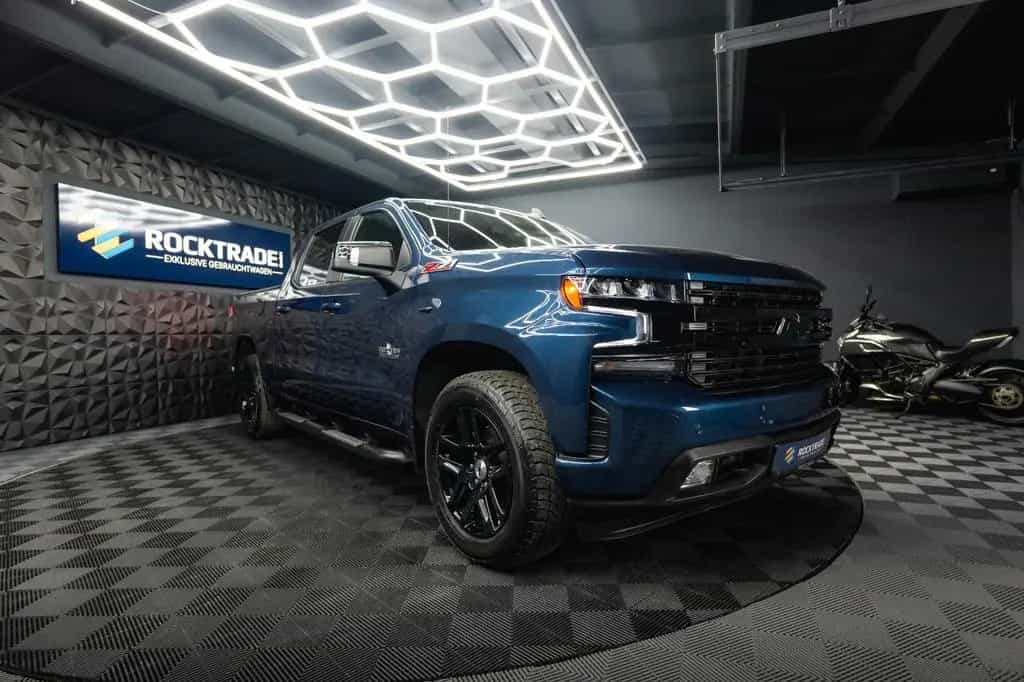 Chevrolet Silverado 5.3L V8 4x4 RST Limited ZZ1 NightPaket 07/2022-photo-8