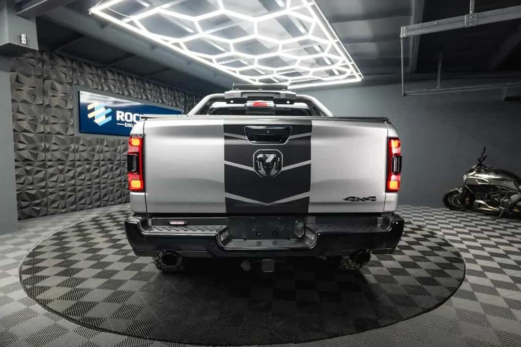 Dodge RAM 5.7 V8 HEMI 4x4 NIGHT-Edition LARAMIE *LED* 07/2019-photo-13