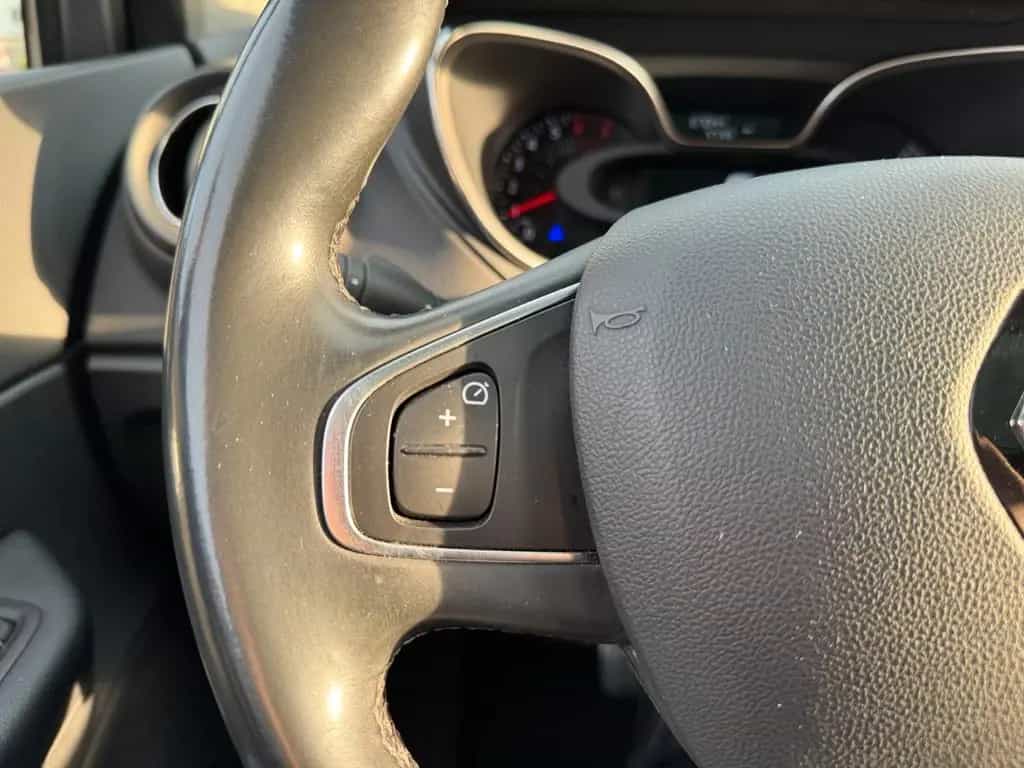 Renault Captur Crossborder *Pano*Automatik*Camera* 08/2017-photo-17