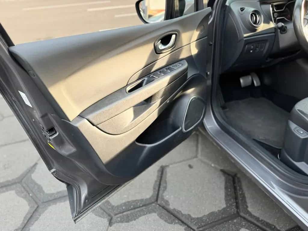Renault Captur Crossborder *Pano*Automatik*Camera* 08/2017-photo-30