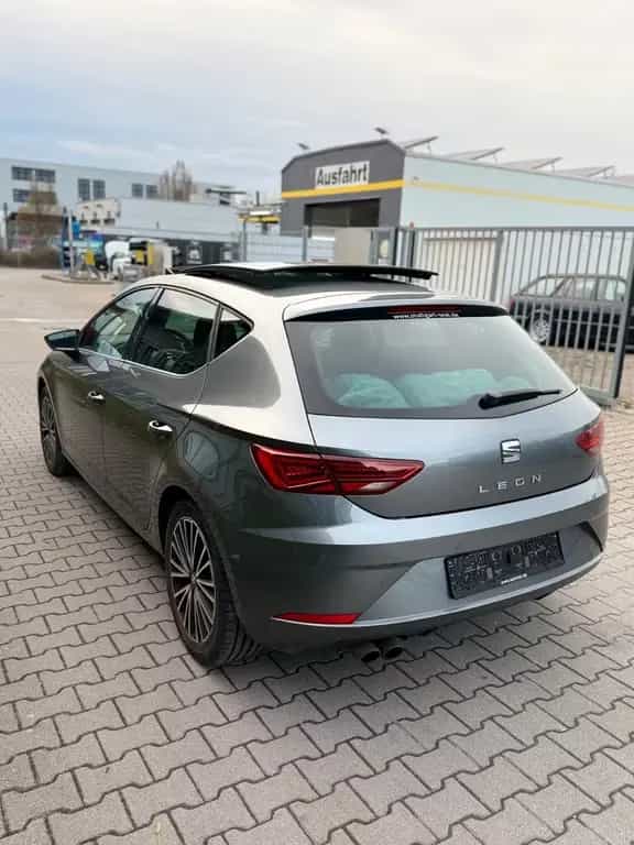 Seat Leon FR Xcellence Limousine*Schalter*Leder 06/2018-photo-3