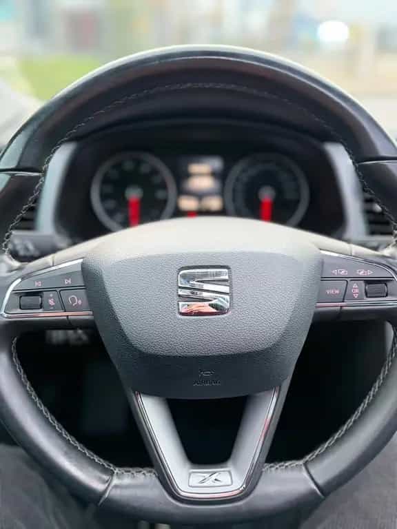 Seat Leon FR Xcellence Limousine*Schalter*Leder 06/2018-photo-9