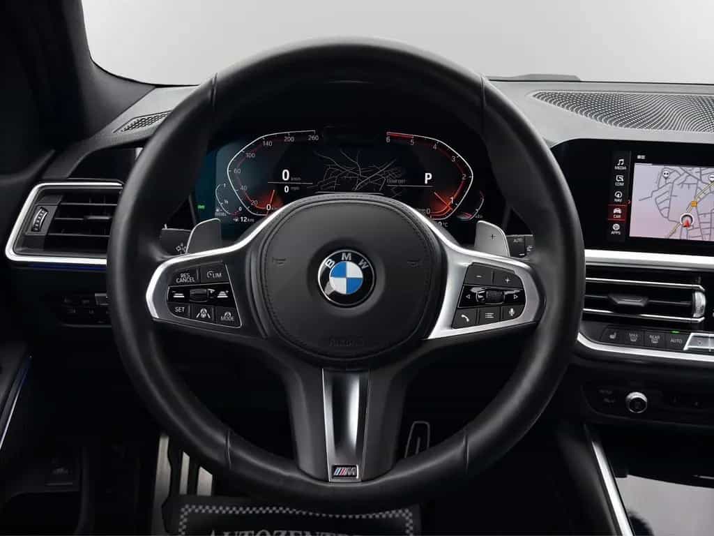BMW 320 d Touring xDr M Sport *1.HAND*ACC*HUD*AHK*RFK 02/2020-photo-17