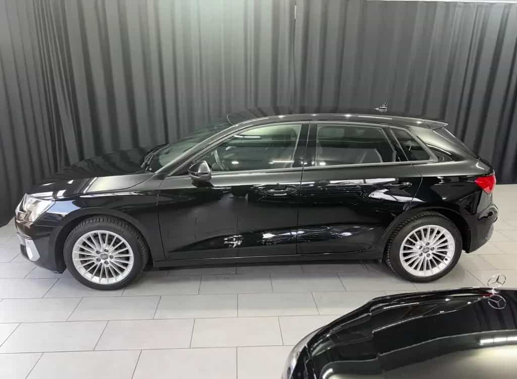 Audi A3 35 TDI Sportback advanced|AUTOMATIK|NAVI 12/2020-photo-1