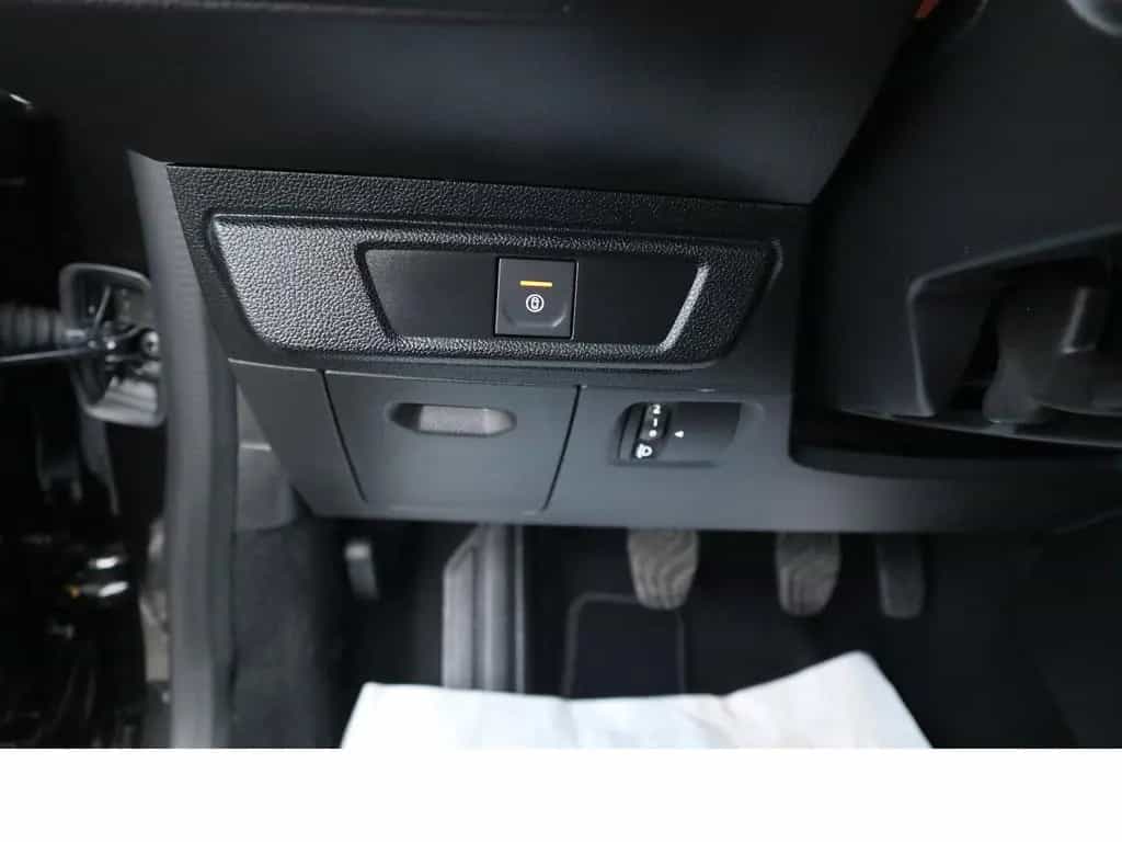 Dacia Sandero Stepway Extreme Navi Scheckheftgepflegt 10/2024-photo-15