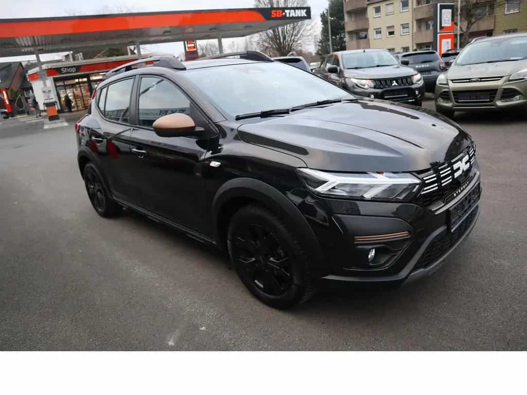 Dacia Sandero Stepway Extreme Navi Scheckheftgepflegt 10/2024-photo-0