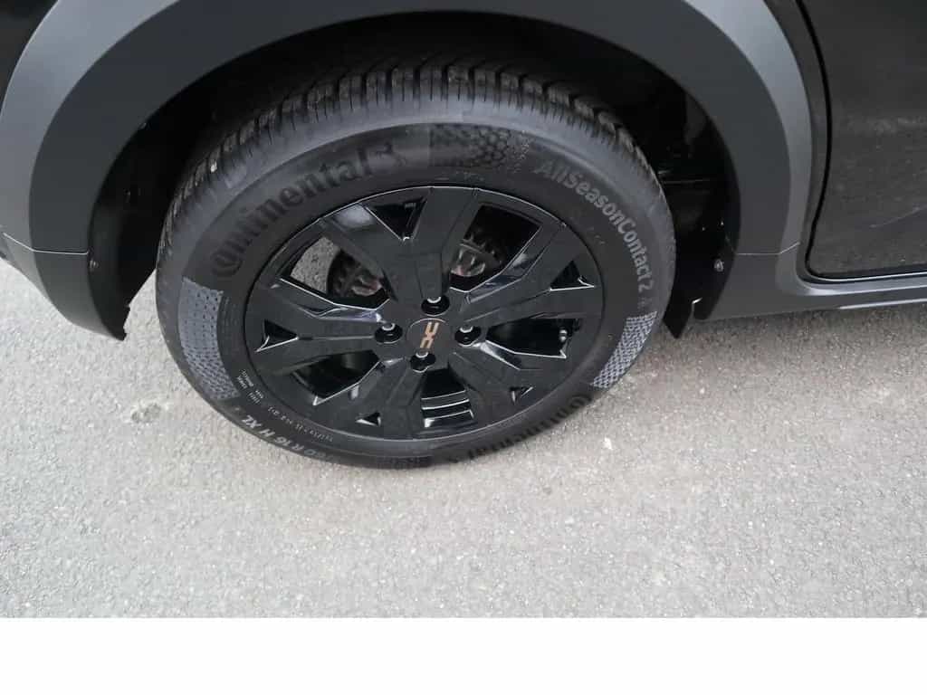Dacia Sandero Stepway Extreme Navi Scheckheftgepflegt 10/2024-photo-21