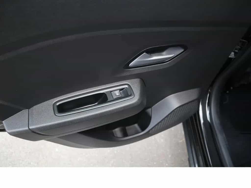 Dacia Sandero Stepway Extreme Navi Scheckheftgepflegt 10/2024-photo-6
