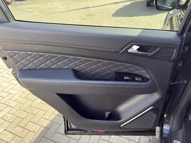 Ssangyong Rexton Sapphire 4WD AHK 12/2019-photo-20