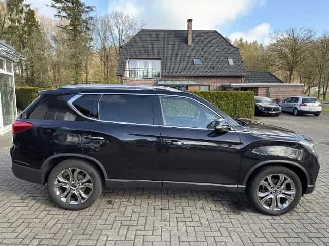 Ssangyong Rexton Sapphire 4WD AHK 12/2019-photo-7